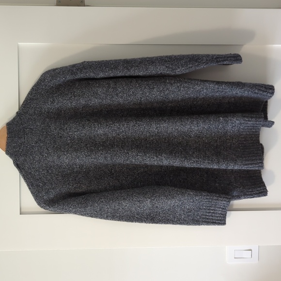 Old Navy Knit cardigan - Picture 4 of 4